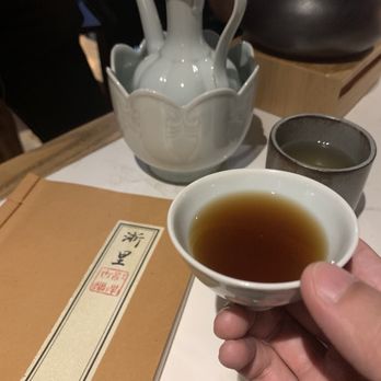 Cheli - Chinese wine - Shanghainese Near Me - New York, New York