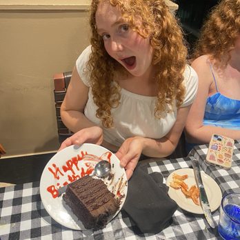 Latitude 38 Waterfront Annapolis - Double chocolate cake - American Near Me - Annapolis, Maryland