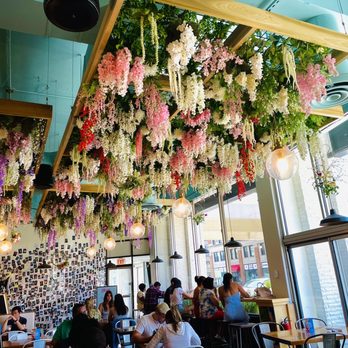 Wake ‘n Bacon - Inside of Wake & Bacon - Breakfast & Brunch Near Me - Chicago, Illinois