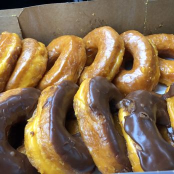 Round Rock Donuts - Fresh, warm, glazed and chocolate donuts - Bakeries Near Me - Round Rock, Texas Round Rock Donuts - Fresh, warm, glazed and chocolate donuts - Bakeries Near Me - Round Rock, Texas