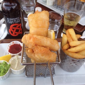 The Boatyard Restaurant - GF fish and chips with Stonewell cider - Irish Near Me - Dingle, Kentucky The Boatyard Restaurant - GF fish and chips with Stonewell cider - Irish Near Me - Dingle, Kentucky