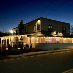 Zina's Cucina - Exterior