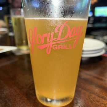 Glory Days Grill - Beer at the bar - Sports Bars Near Me - Sarasota, Florida