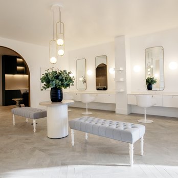 Wish Dry Bar - Hair Salons Near Me - West Vancouver, British Columbia Wish Dry Bar - Hair Salons Near Me - West Vancouver, British Columbia