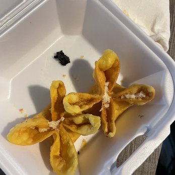 China Inn - 6 Piece Crab Rangoon - Chinese Near Me - Gainesville, Virginia