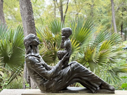 Umlauf Sculpture Garden + Museum by null