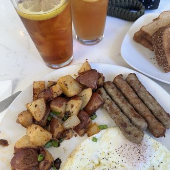 Oak Leaf Cafe - Breakfast & Brunch Near Me - Granite Bay, California Oak Leaf Cafe - Breakfast & Brunch Near Me - Granite Bay, California