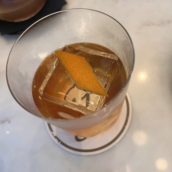 Podmore - Yummy drinks - Cocktail Bars Near Me - Honolulu, Hawaii