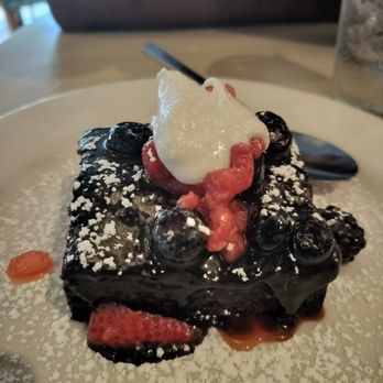 BRAVO! Italian Restaurant and Bar - Vegan chocolate cake - Italian Near Me - Jackson, Mississippi BRAVO! Italian Restaurant and Bar - Vegan chocolate cake - Italian Near Me - Jackson, Mississippi