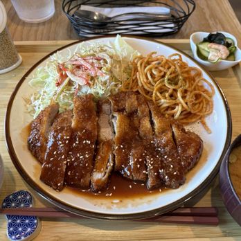 Curry Hyuga - Teishoku set - Japanese Curry Near Me - Cupertino, California Curry Hyuga - Teishoku set - Japanese Curry Near Me - Cupertino, California