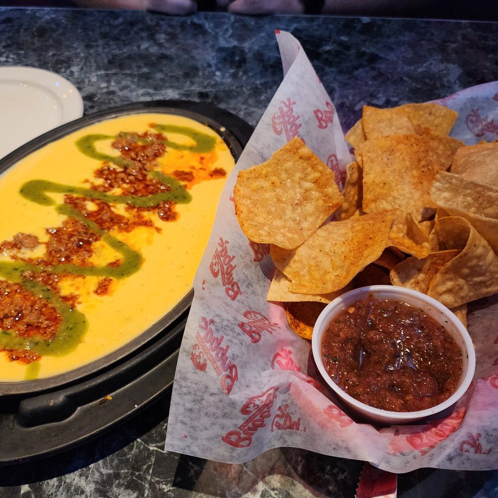 Bubba's 33 - Burgers Near Me - Universal City, Texas