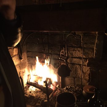 Hurd House - Tavern night-2016. Enjoying old time libations and food - Colleges & Universities Near Me - Woodbury, Connecticut