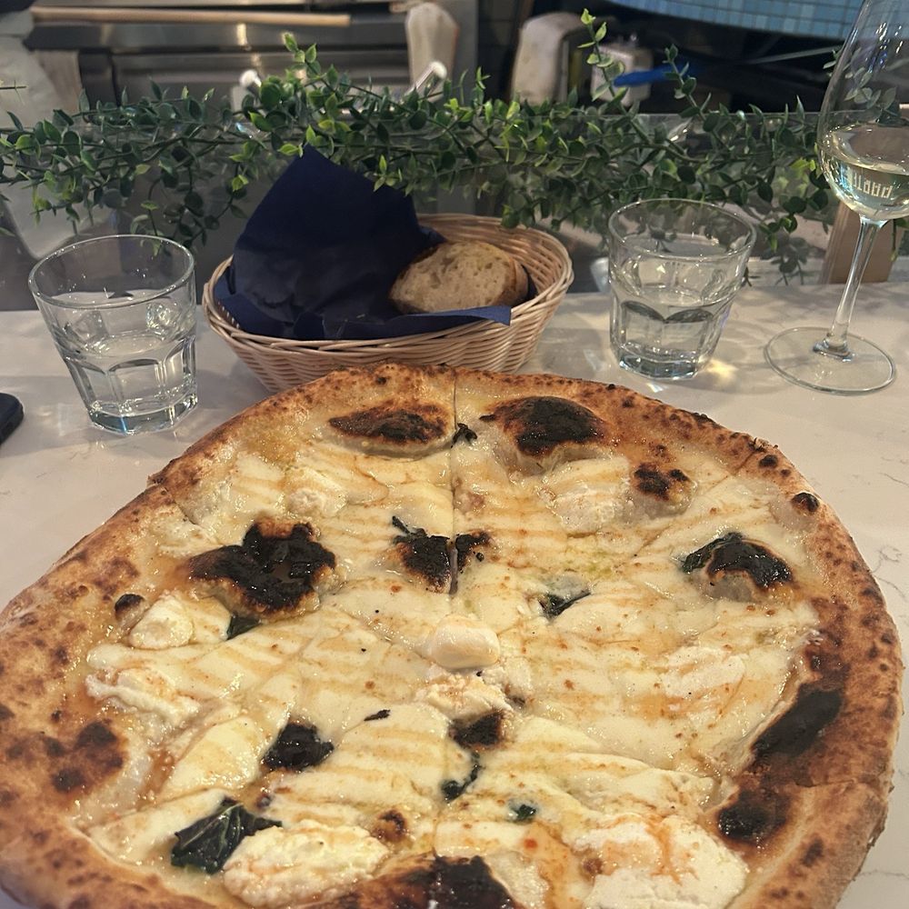 Pizzetiello - Benny Blanco Pizza - Italian Near Me - Pearl River, New York Pizzetiello - Benny Blanco Pizza - Italian Near Me - Pearl River, New York