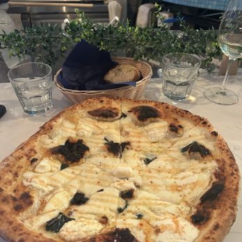 Pizzetiello - Benny Blanco Pizza - Italian Near Me - Pearl River, New York