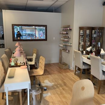Get Nail'd - Nail Salons Near Me - Chicago, Illinois
