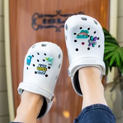 Bahama Buck's - El Paso, Redd Road - Croc Charms
