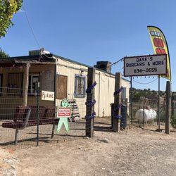 Dave's Burgers & More - Business from Parking Lot