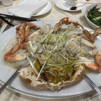 Uncle Wing's Kitchen - Steamed crab on vermincelli noodles - Chinese Near Me - Richmond Hill, Ontario