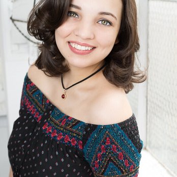 Janna Ashton Portraits - Head shot photography for actress Isabella O. - Session Photography Near Me - Annapolis, Maryland Janna Ashton Portraits - Head shot photography for actress Isabella O. - Session Photography Near Me - Annapolis, Maryland