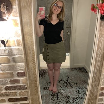 Altar'd State - Beautiful and clean dressing rooms...I loved this skirt and ended up buying it - Women's Clothing Near Me - Fort Lauderdale, Florida
