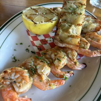 The Salty Pearl - Grilled garlic prawns - Seafood Near Me - Oakland, California