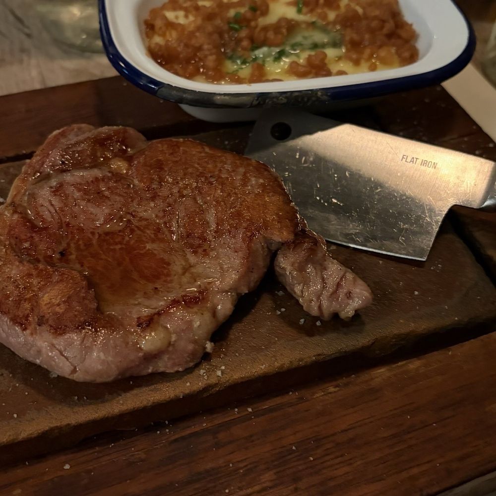 Flat Iron - Steakhouses Near Me - Covent Garden, XGL