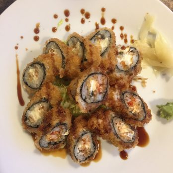 Ichiro Sushi - Wild Cat Mali $12.95 - deep fried seaweed wrapped lobster, cream cheese, eel with teriyaki sauce - Sushi Bars Near Me - Milton, Massachusetts