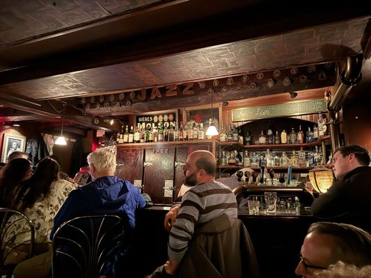 Bar Ste-Angèle by null