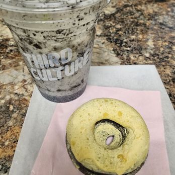 Third Culture Bakery - Black sesame latte, black & gold mochi doughnut - Bakeries Near Me - Walnut Creek, California