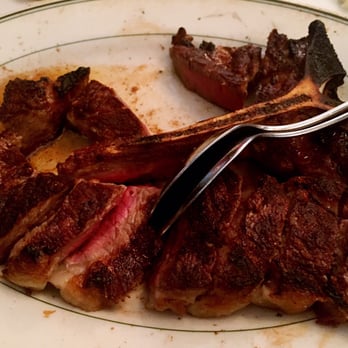 Peter Luger - Peter Luger steak - Steakhouses Near Me - Brooklyn, New York