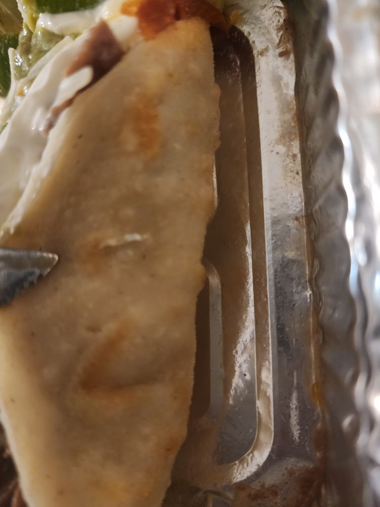 Food from Anna's Taqueria
