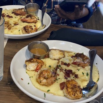 CraftWay Kitchen - Plano - Shrimp and grits - New American Near Me - Plano, Texas CraftWay Kitchen - Plano - Shrimp and grits - New American Near Me - Plano, Texas