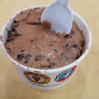 Marble Slab Creamery - Chocalate - Ice Cream & Frozen Yogurt Near Me - Austin, Texas Marble Slab Creamery - Chocalate - Ice Cream & Frozen Yogurt Near Me - Austin, Texas