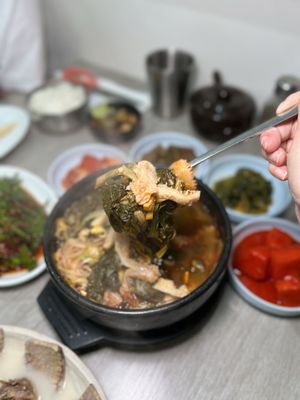 SYTK Sullungtang by null