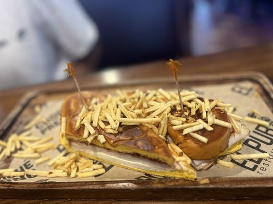 El Pub Restaurant by null