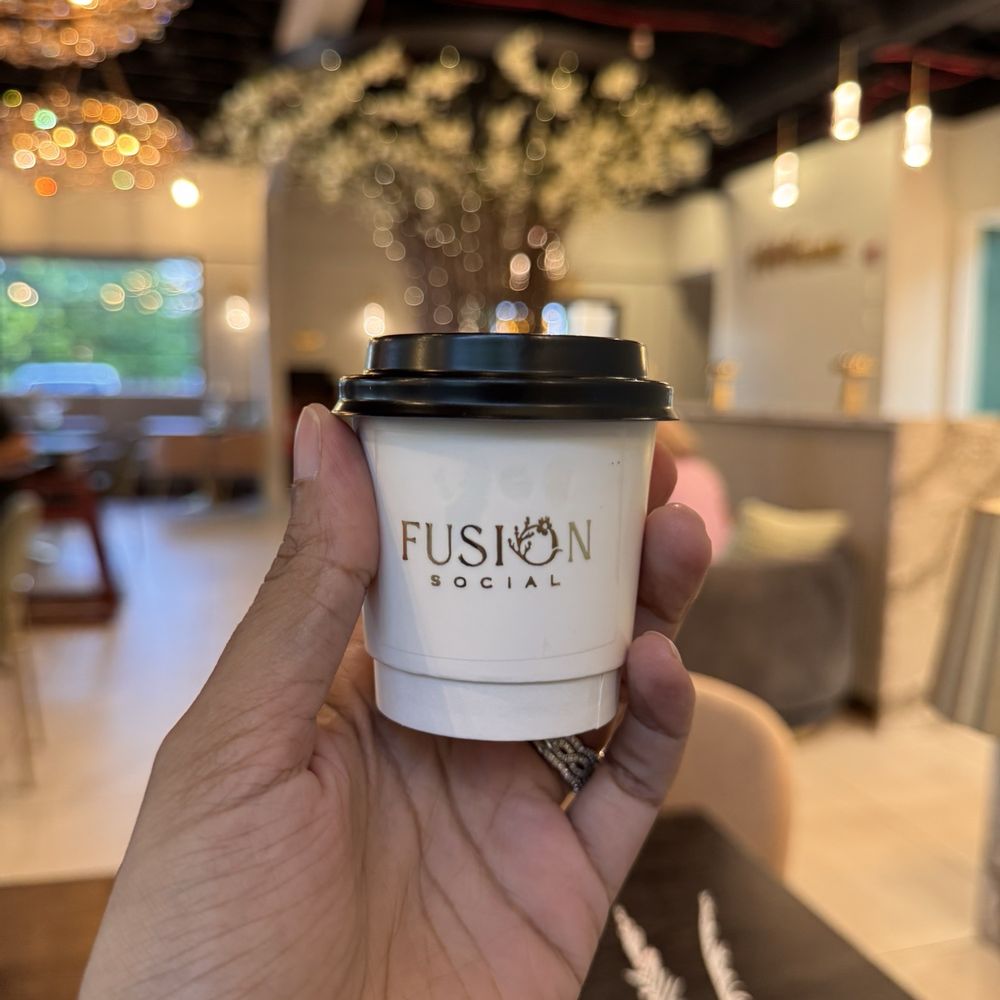 Fusion Social - Saffron Irani Chai 4oz - Desserts Near Me - Warrenville, Illinois Fusion Social - Saffron Irani Chai 4oz - Desserts Near Me - Warrenville, Illinois