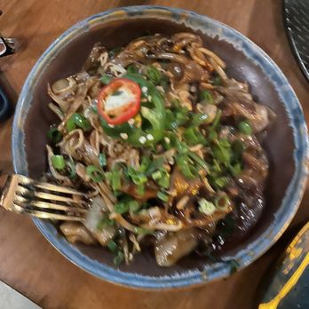 Straits - Honolulu - Noodle dish that I can't remember the name of it. - Asian Fusion Near Me - Honolulu, Hawaii