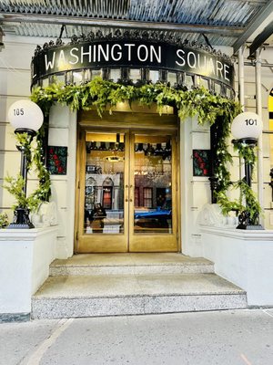 Washington Square Hotel by null