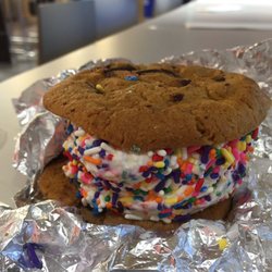 Toni's Treats - Cookie ice cream sandwich