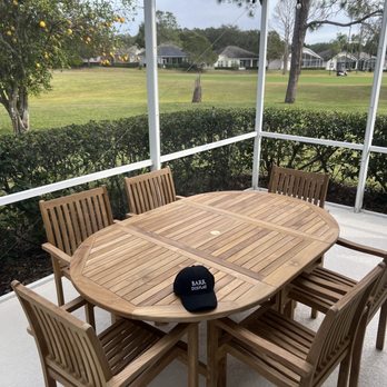 Barr Display - Six piece Teak patio table and chairs. - Furniture Stores Near Me - Orlando, Florida Barr Display - Six piece Teak patio table and chairs. - Furniture Stores Near Me - Orlando, Florida
