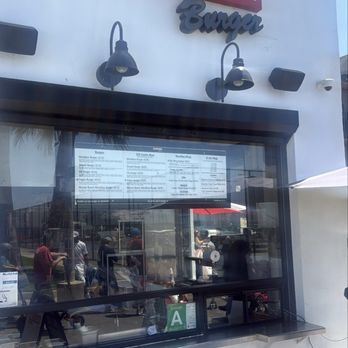 Marathon Burger - Burgers Near Me - Venice, California Marathon Burger - Burgers Near Me - Venice, California