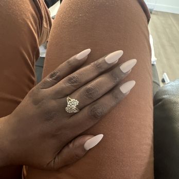 MaJolie - Nail Technicians Near Me - Los Angeles, California MaJolie - Nail Technicians Near Me - Los Angeles, California