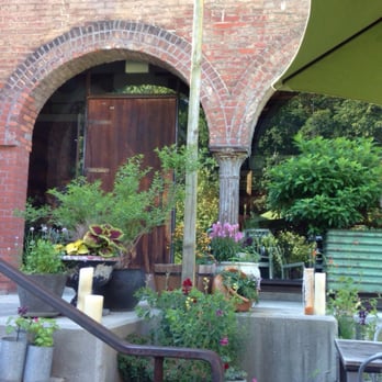 Woodberry Kitchen - Garden seating - American Near Me - Baltimore, Maryland Woodberry Kitchen - Garden seating - American Near Me - Baltimore, Maryland