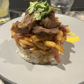 The Pub at EAV - Lomo Saltado - Pubs Near Me - Atlanta, Georgia