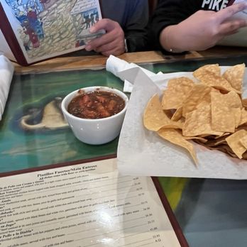 Enrique's Mexican Restaurant - Chips and salsa - Mexican Near Me - Long Beach, California Enrique's Mexican Restaurant - Chips and salsa - Mexican Near Me - Long Beach, California