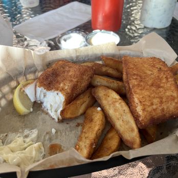 Brigham Fish Market - Halibut fish and chips - Seafood Markets Near Me - Cascade Locks, Oregon