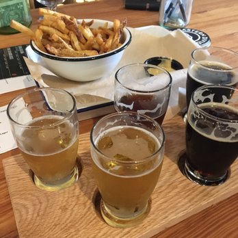 Eastern Divide - Brewpubs Near Me - Blacksburg, Virginia