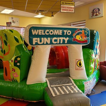 The Little Pod - Bounce area for children 2 - 3 yrs old - Arcades Near Me - North Wales, Pennsylvania
