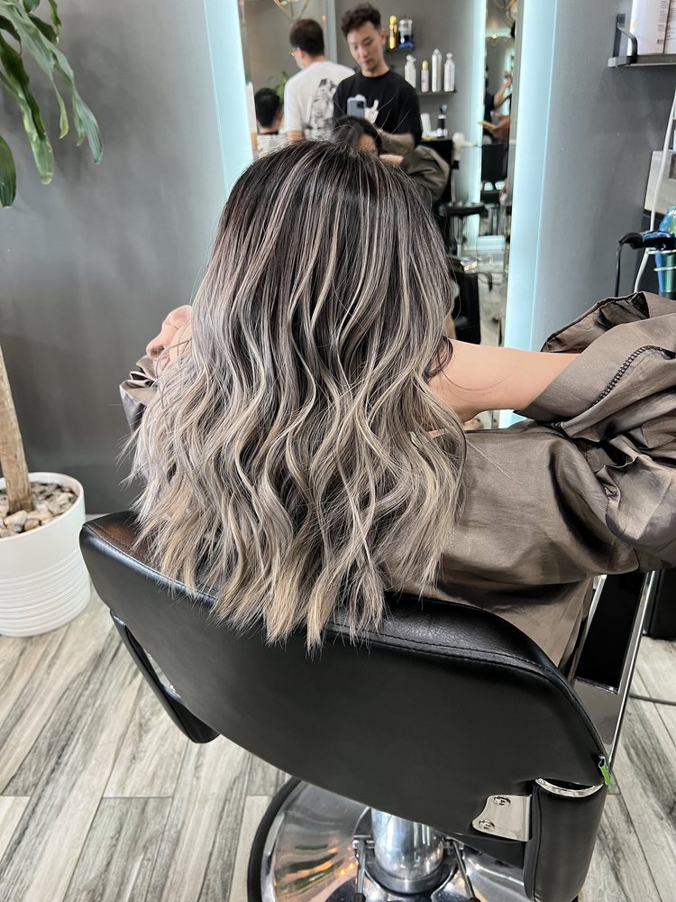 Art Hair Design  Image
