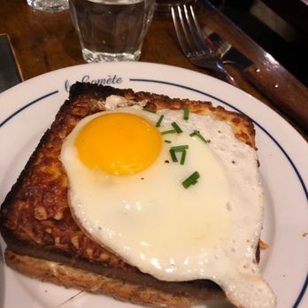 La Comète - Croque madame! - Bars Near Me - Paris, 75 La Comète - Croque madame! - Bars Near Me - Paris, 75